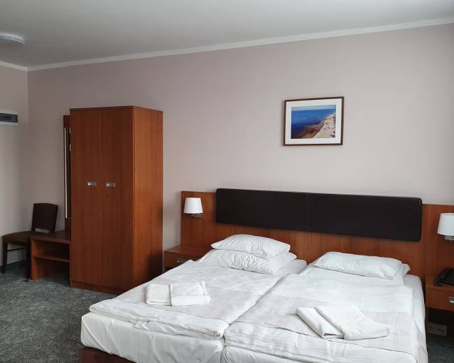 Zimmer 2+2 mit Couch P