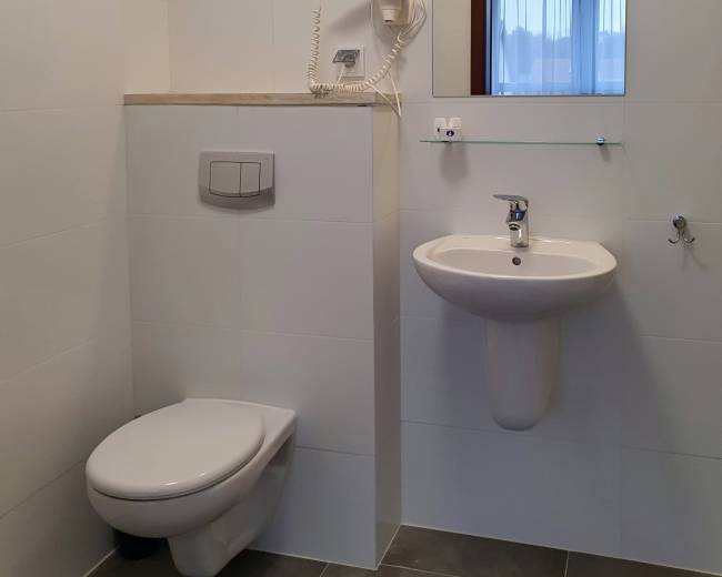 Zimmer 2+2 mit Couch P